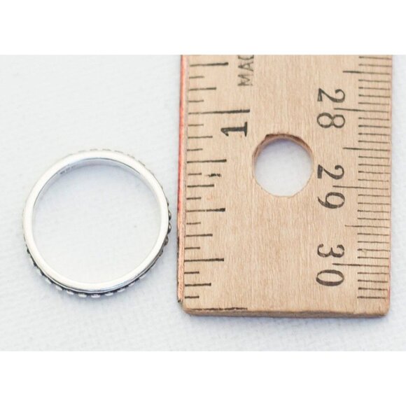 Size 5 1/4 Ring. Sterling Silver Ring, Simple Ring, Gothic Ring, Avon Ring - Picture 3 of 3